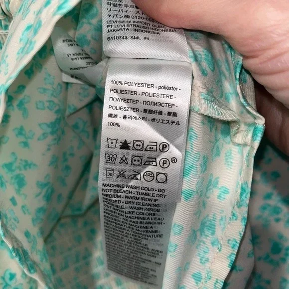 Levi's Women's Puff 3/4 Sleeve Cropped Blouse Green Floral Size Large - Picture 6 of 8